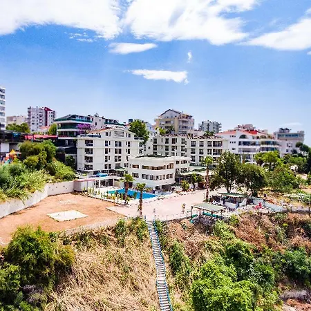 Club Delfin 4*