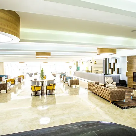 Club Delfin 4*